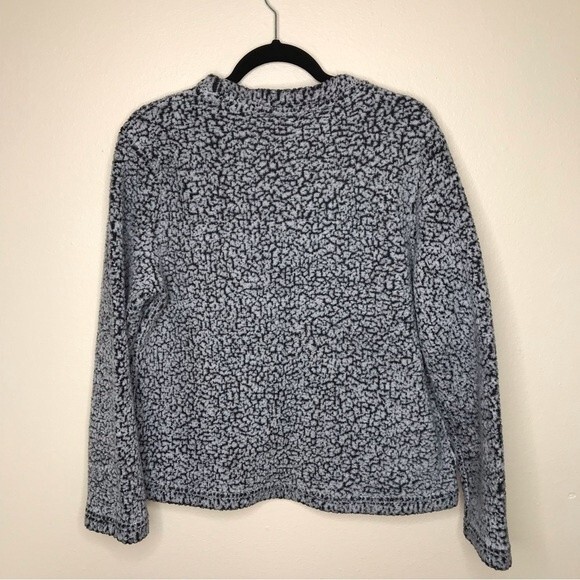 Disney Nightmare Before Christmas Jack Skellington Gray Sherpa Top Womens Medium - Picture 11 of 11